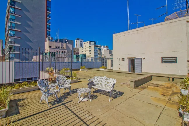 Imagem Apartamento 67M², 2Q, 1 Banheiro, 1 Vaga, Armários.