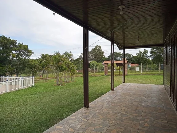 Imagem ENCANTADOR!!! Sítio com lindo Chalé, Quiosque e Piscina, Viamão/RS