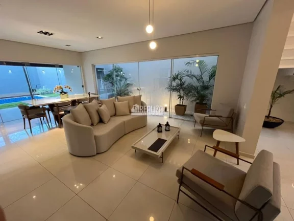 Imagem Casa com 3 suítes à Venda no Jardim do Lago, Uberaba