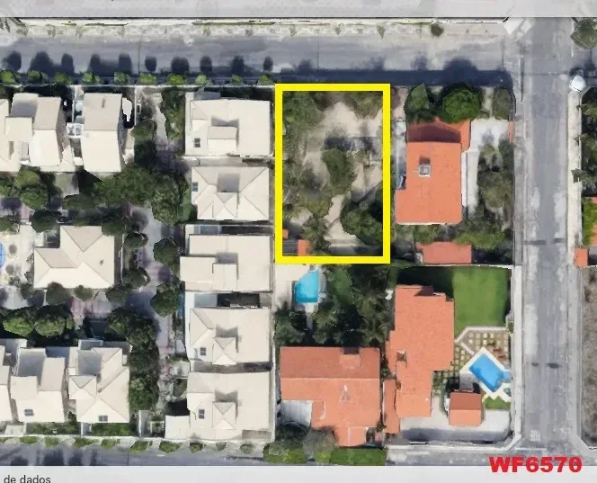 Imagem Terreno à Venda, 960 m² em De Lourdes - Fortaleza