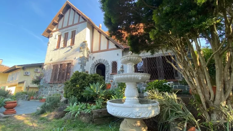 Foto do imóvel Casa para venda em Porto Alegre