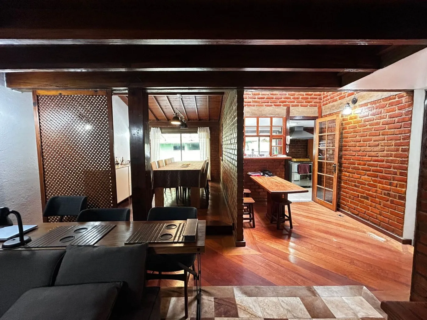 Imagem Casa para Venda em Petrópolis / RJ no bairro Samambaia