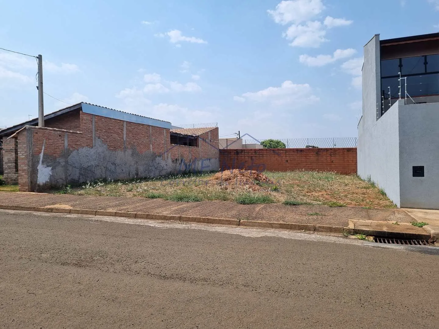 Foto do imóvel: Terreno Padrão