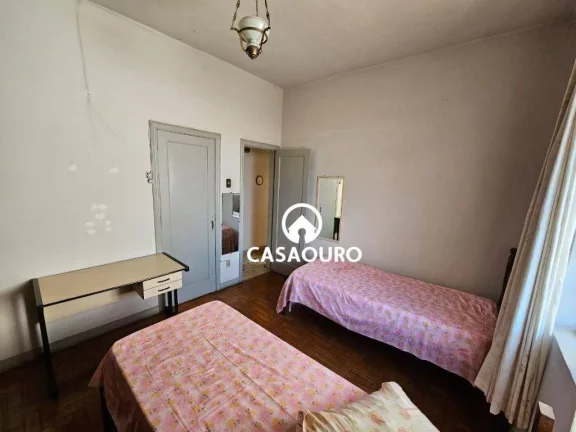 Imagem Casa com 3 quartos à venda, 200 m² por R$ 840.000 - Floresta - Belo Horizonte/MG