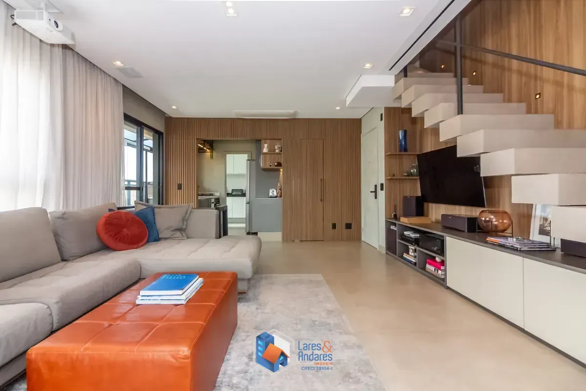 Imagem Cobertura para venda em Indianópolis com 2 quartos, sendo 2 suítes, 120m²