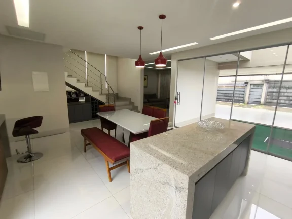 Imagem Sobrado 3 Suites Sozinho No Lote A 6 Min Do Flamboyant