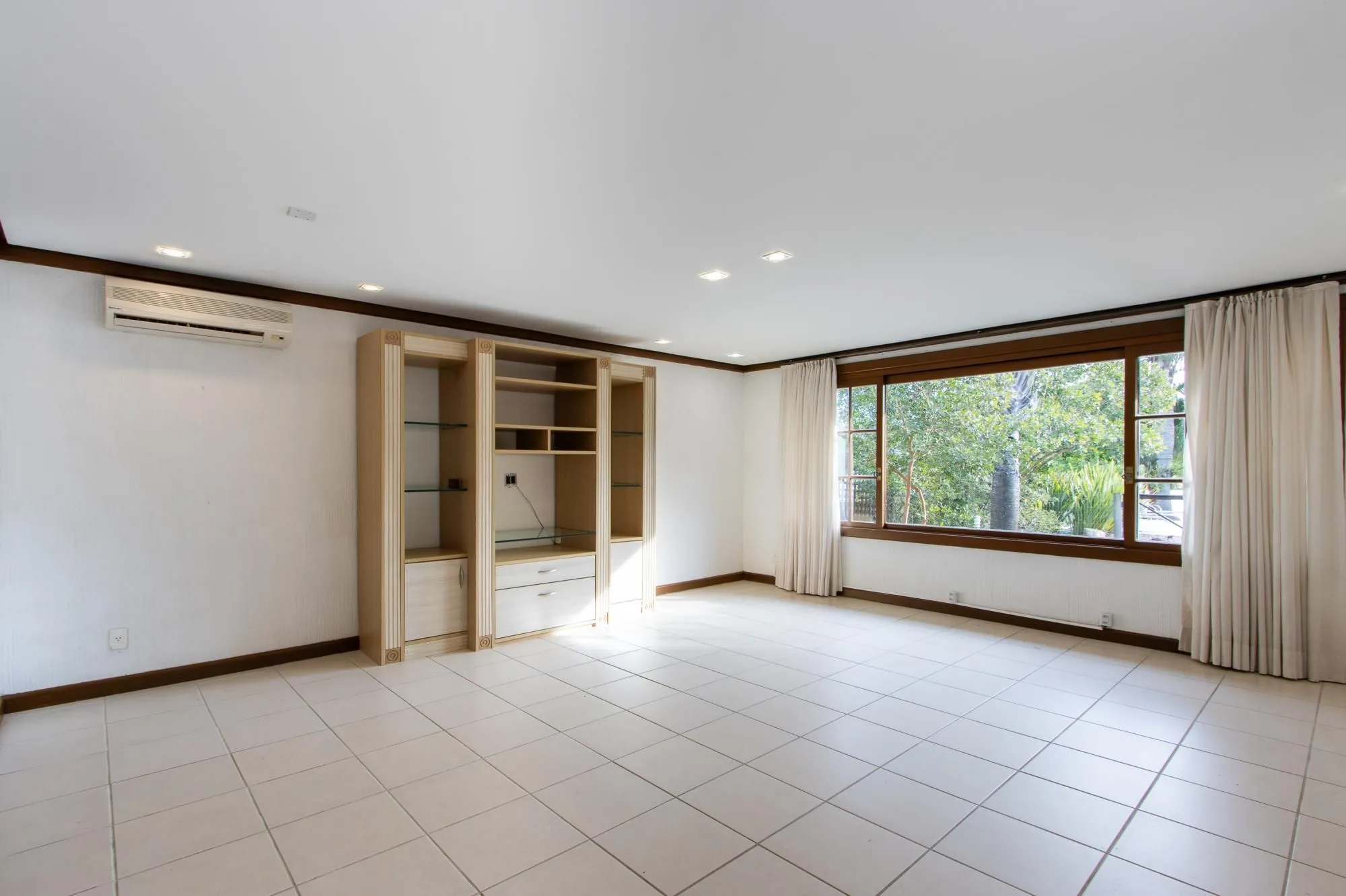 Imagem Casa de Condomínio em Terraville