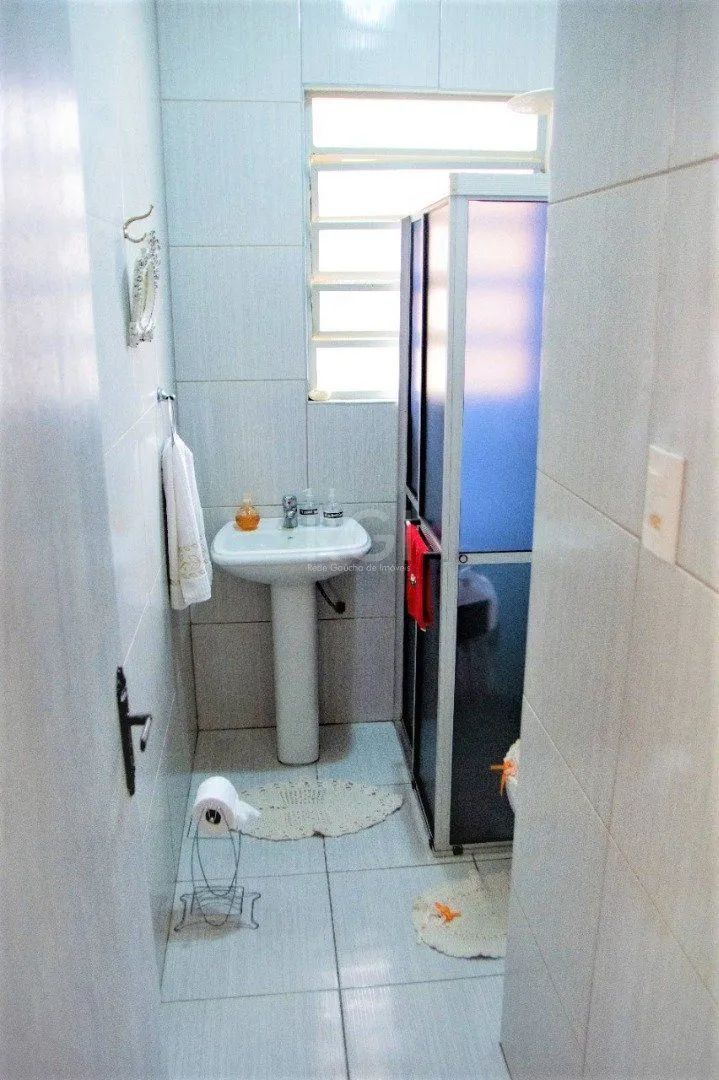 Imagem Casa para Venda - 423.16m², 4 dormitórios, sendo 1 suites, 4 vagas - Glória