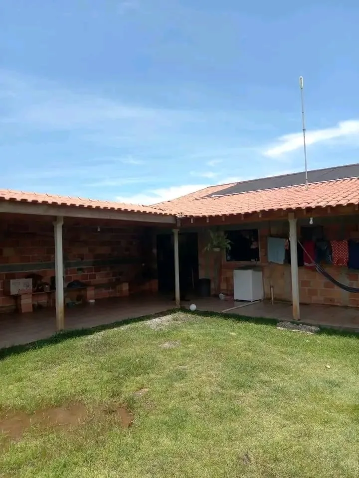 Foto do imóvel Chácara à venda 2 Quartos, 4 Vagas, 630M², Mandú, Pindamonhangaba - SP