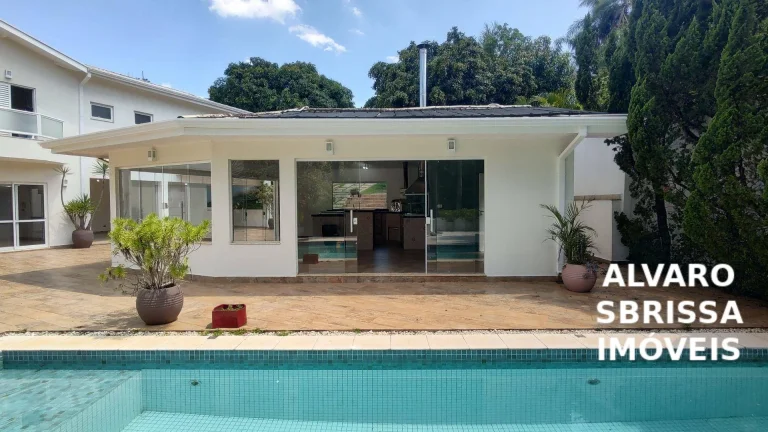Imagem Casa com piscina, área gourmet e grande quintal. Estuda permuta com imóvel comercial. 395 m². Condomínio Zuleika Jabour Salto/SP