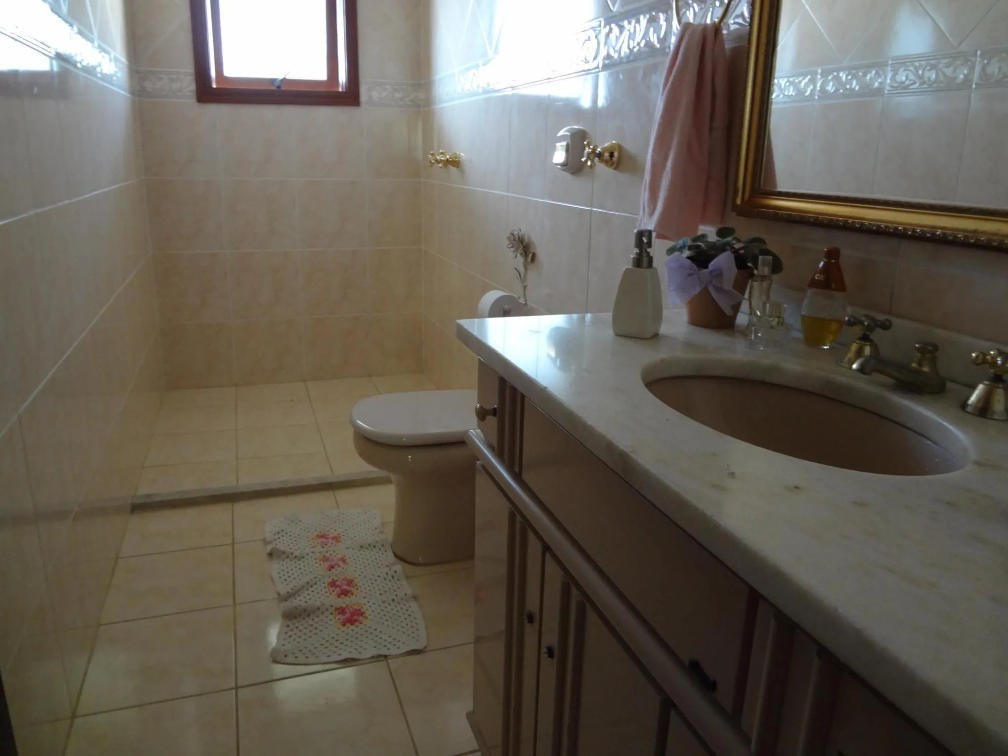 Imagem Casa para Venda - 230m², 3 dormitórios, sendo 1 suites, 3 vagas - Aberta Dos Morros
