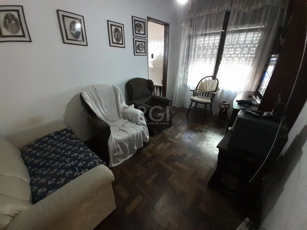 Imagem Casa para Venda - 185m², 4 dormitórios, sendo 1 suites, 2 vagas - Jardim Sabará