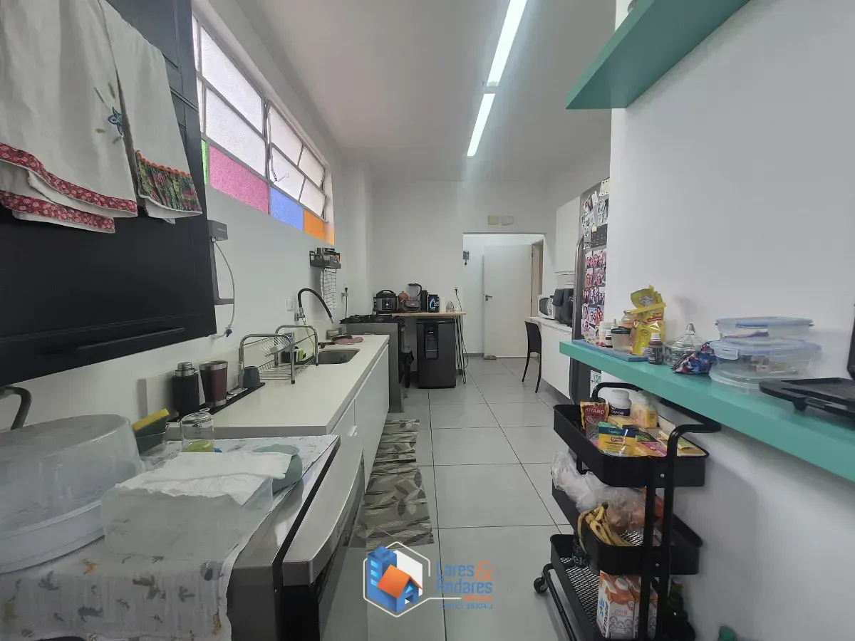 Imagem Apartamento para venda em Pinheiros com 3 quartos, sendo 1 suíte, 140m²