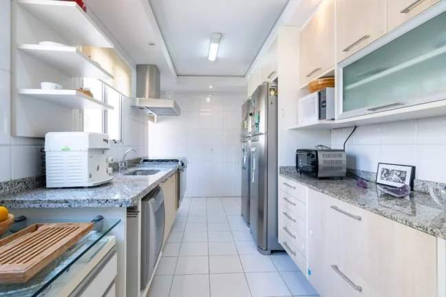 Imagem Apartamento à venda em São Paulo, Alto da Lapa, com 3 quartos, 143m2