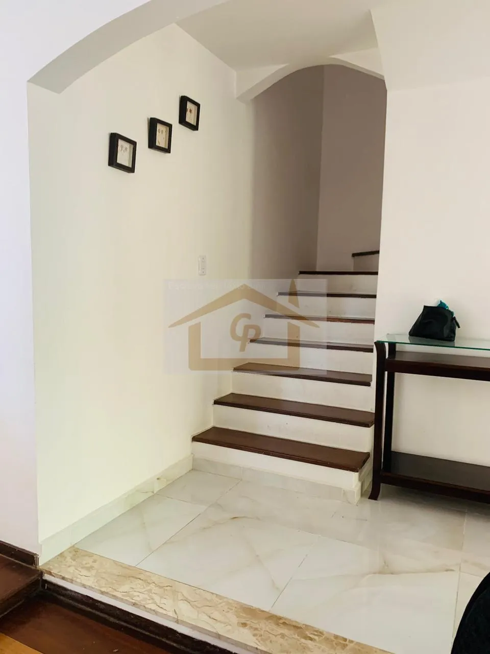 Imagem São 4 quartos, sendo 2 suítes, 5 vagas, Imperdível , residencial com apenas 34 casas