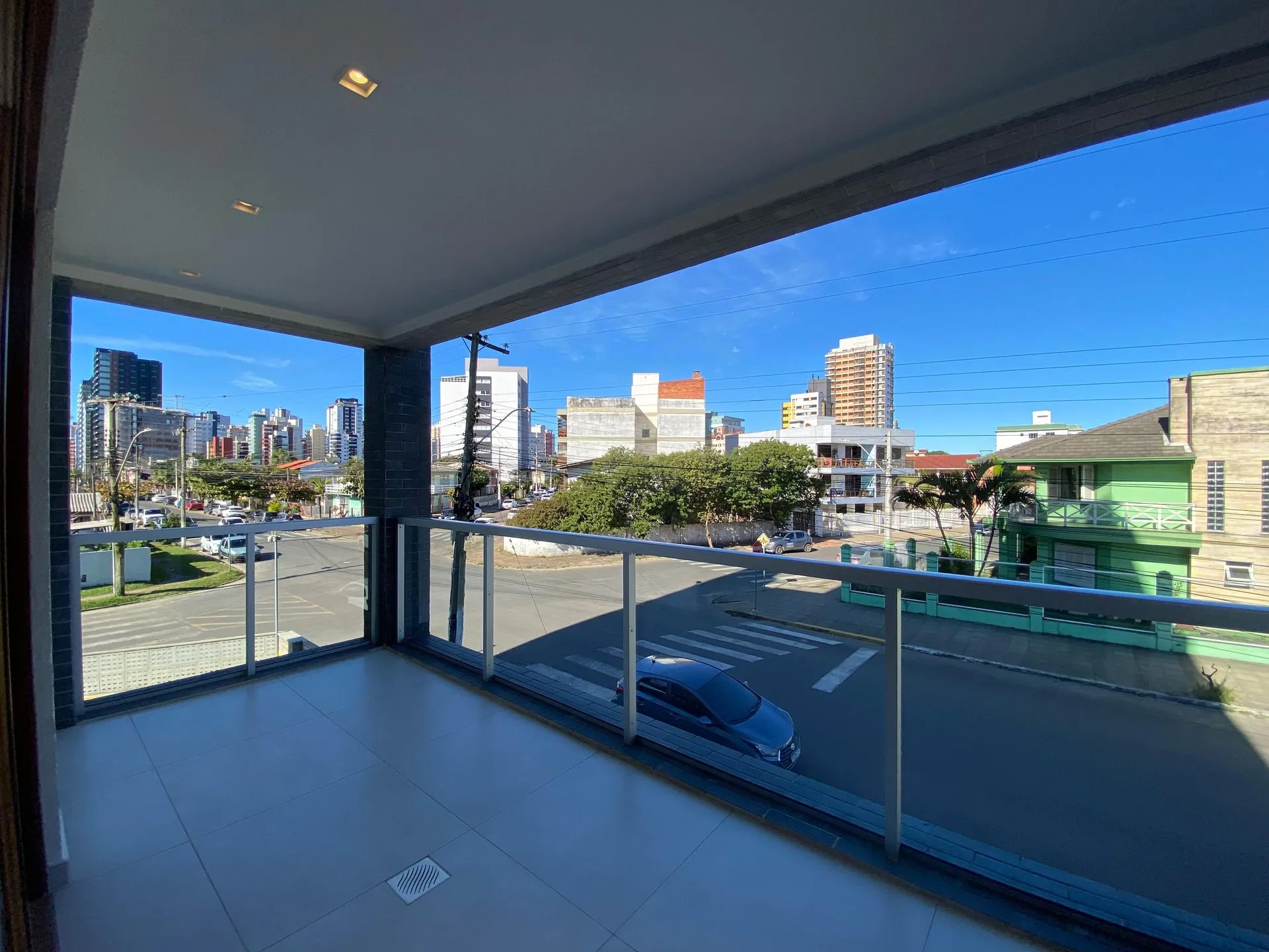 Imagem Studio à venda em Torres, Centro, com 1 quarto, 45.95m2