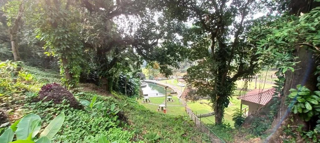 Imagem Terreno em Condomínio para Venda em Guapimirim / RJ no bairro Limoeiro