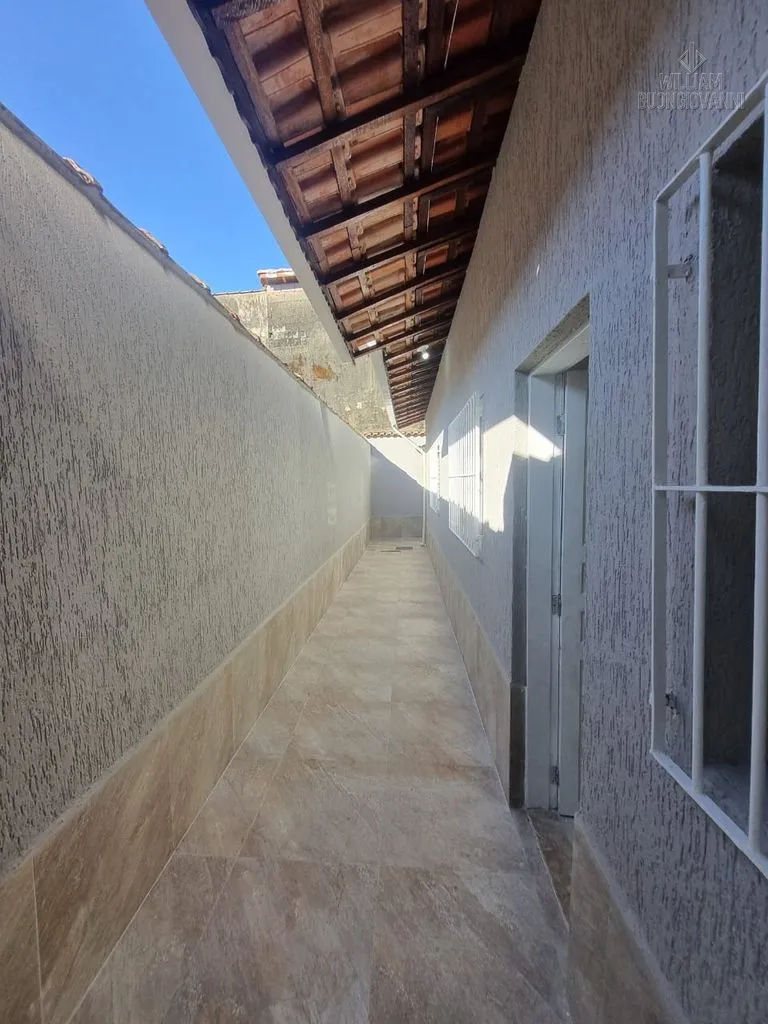Imagem Casa térrea 2 dormitórios sendo 1 suíte no bairro Vila Mirim - Praia Grande
