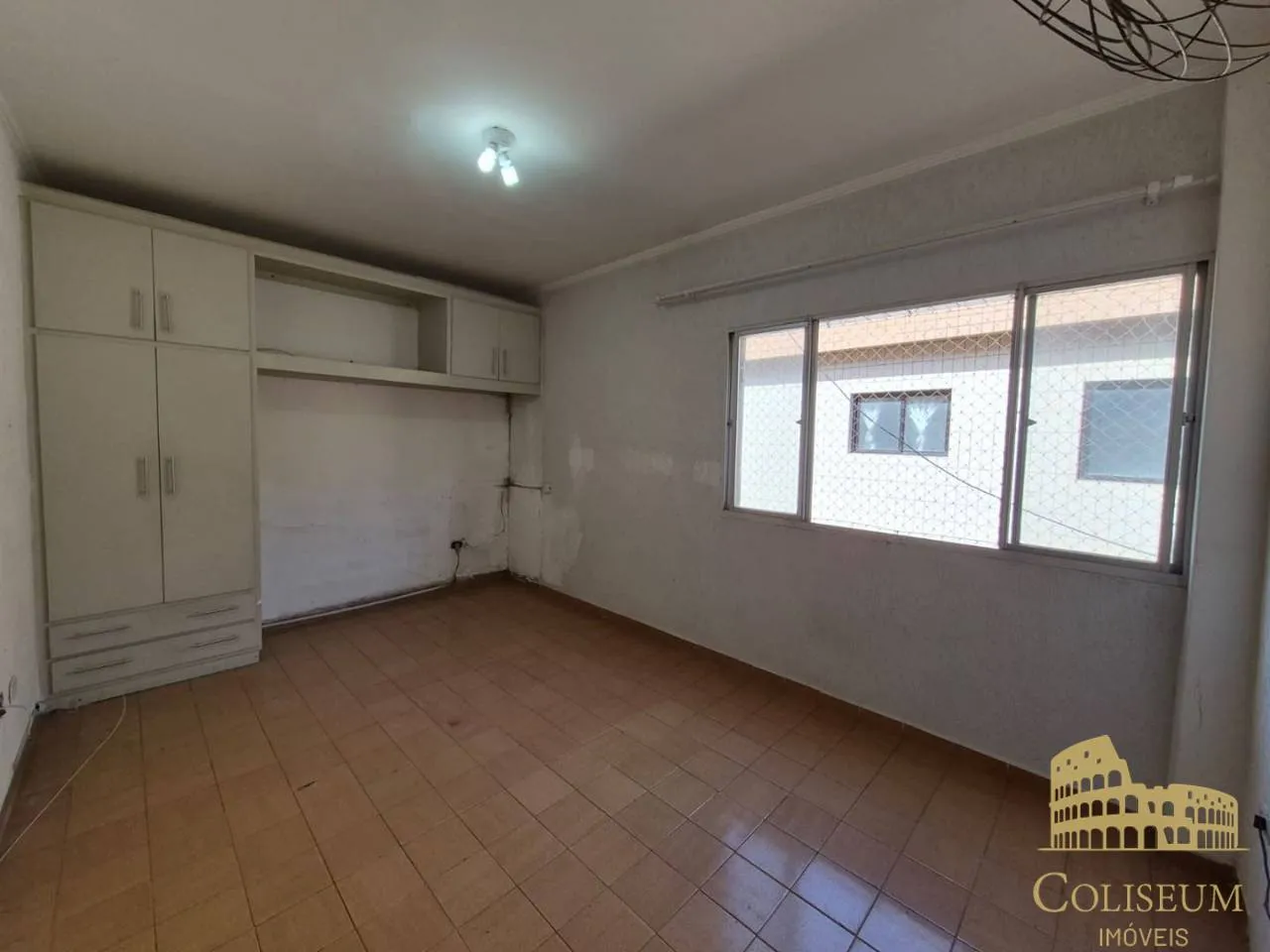 Imagem Kitnet com 1 dormitório à venda, 28 m² por R$ 185.000,00 - Aviação - Praia Grande/SP
