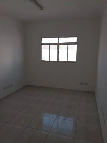 Imagem LOCAÇÃO DE SALAS COMERCIAIS NA VILA AUGUSTA, EM GUARULHOS/SP, 45m² com sala, copa, interfone, toalete e localização estratégica. CONSULTE-NOS.