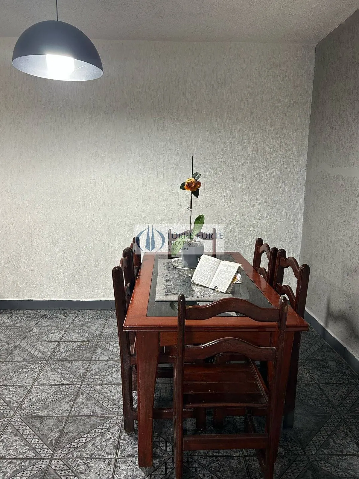 Imagem Casa 3 dormitórios 1 banheiro e 3 vagas na Vila Bela aceita permuta