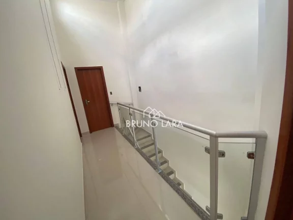 Imagem Casa com 3 dormitórios à venda bairro Nossa Senhora das Graças em Betim/MG