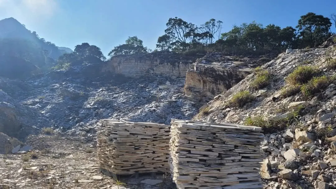 Imagem Oportunidade Mineral: Área de Quartzo com Grande Volume de Reserva Estimada em MG