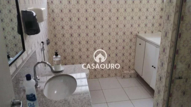 Imagem Casa com 6 dormitórios à venda, 250 m² por R$ 1.010.000,00 - São Lucas - Belo Horizonte/MG