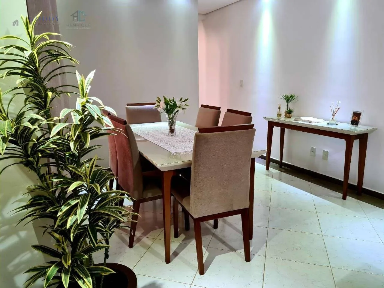 Imagem Casa à venda no Residencial Jardim Aurora - Pindamonhangaba/SP