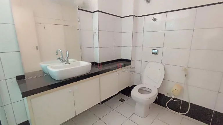 Imagem Apartamento com 3 dormitórios à venda, 117 m² por R$ 430.000,00 - Centro - Itatiba/SP