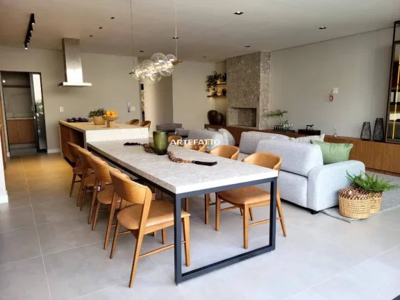 Imagem Casa de condomínio à venda, no Villa Di Capri, em Franca, Villa Di Capri, com 4 quartos, 300m2