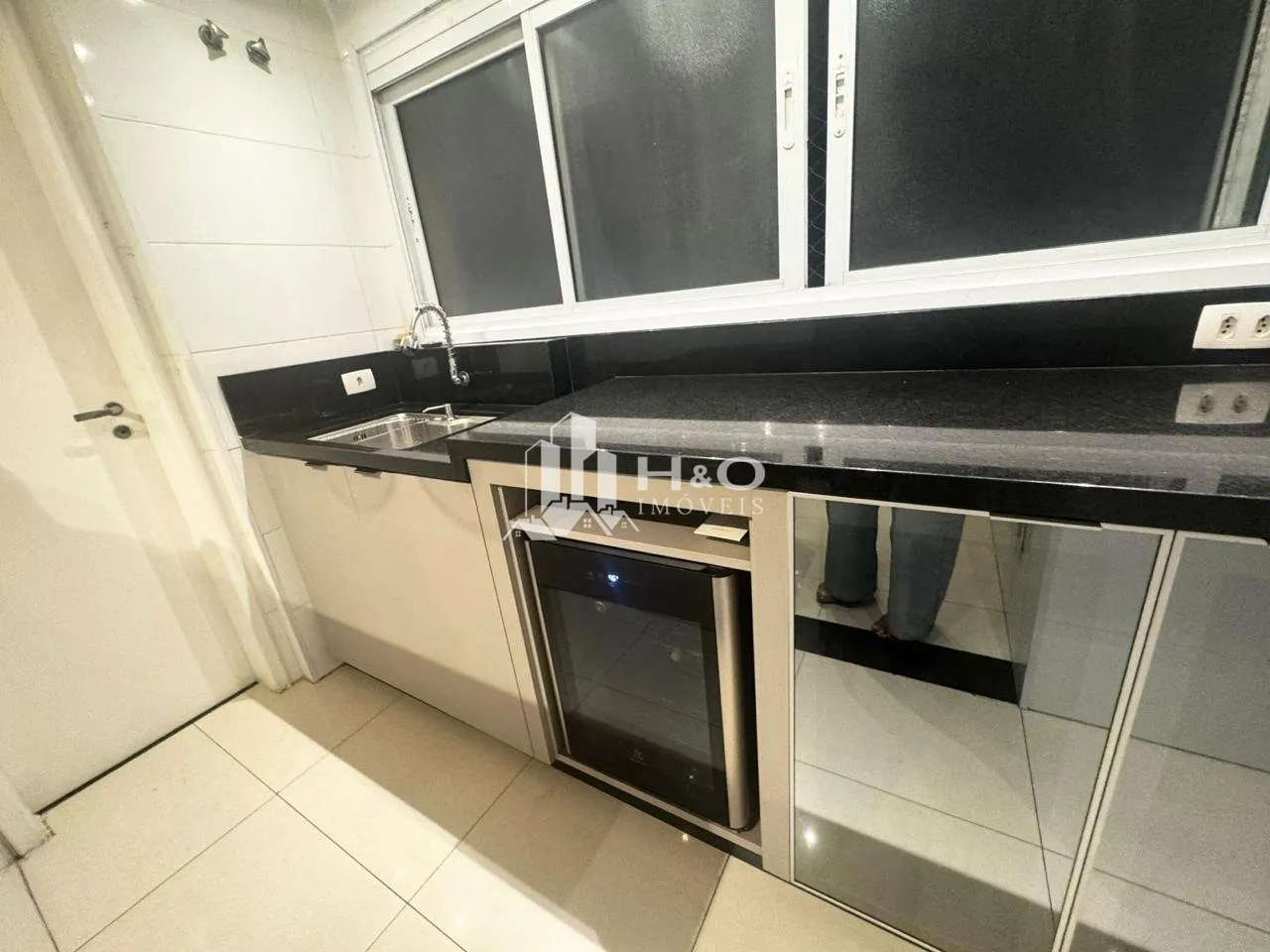 Imagem Apartamento Reformado à Venda no Tatuapé com 3 Dormitórios 1 Suíte Varanda Gourmet e 2 Vagas de Garagem