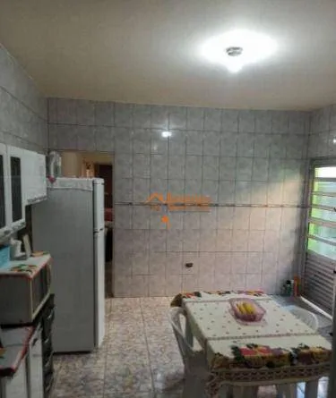Imagem Casa com 5 dormitórios à venda, 290 m² por R$ 500.000,00 - Jardim Santa Emilia - Guarulhos/SP