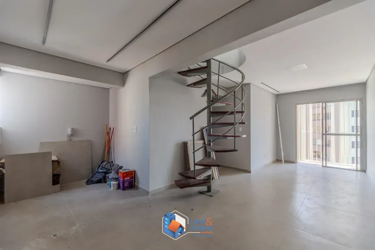 Imagem Cobertura para venda em Cambuci com 3 quartos, sendo 1 suíte, 119m²