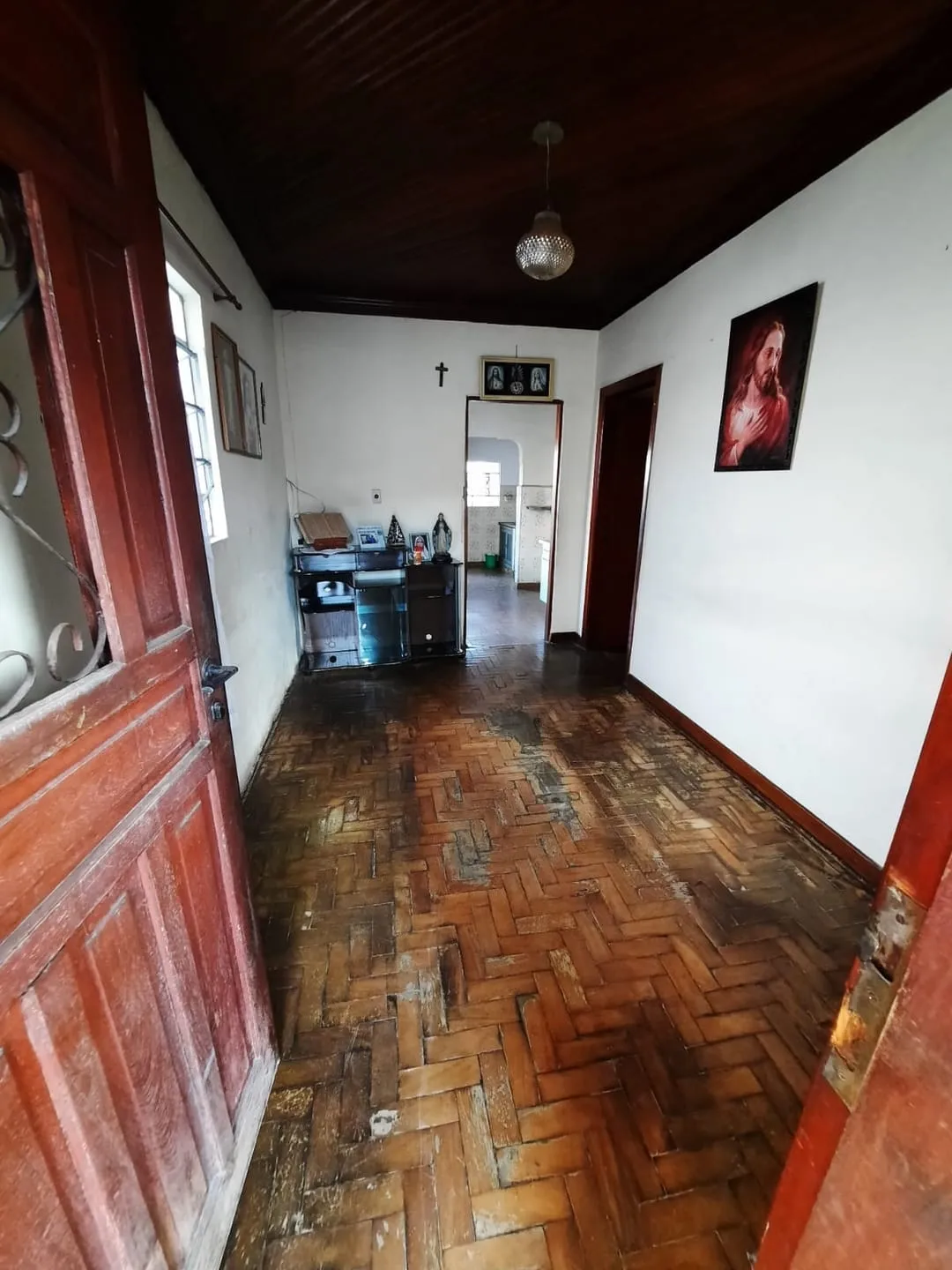 Imagem Casa à venda 4 Quartos, 1 Suite, 1 Vaga, 370M², Jardim Cristina, Pindamonhangaba - SP