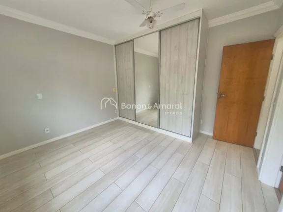 Imagem Sobrado de 202 m² à venda em condomínio exclusivo com apenas 12 casas, localizado no bairro Santa...