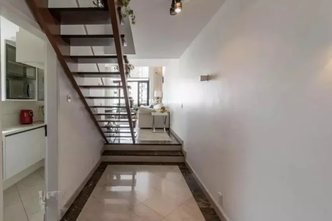 Imagem Apartamento à venda no Itaim Bibi, São Paulo-SP: 1 quarto, 1 suíte, 1 sala, 1 banheiro, 1 vaga, 75m². Imperdível!