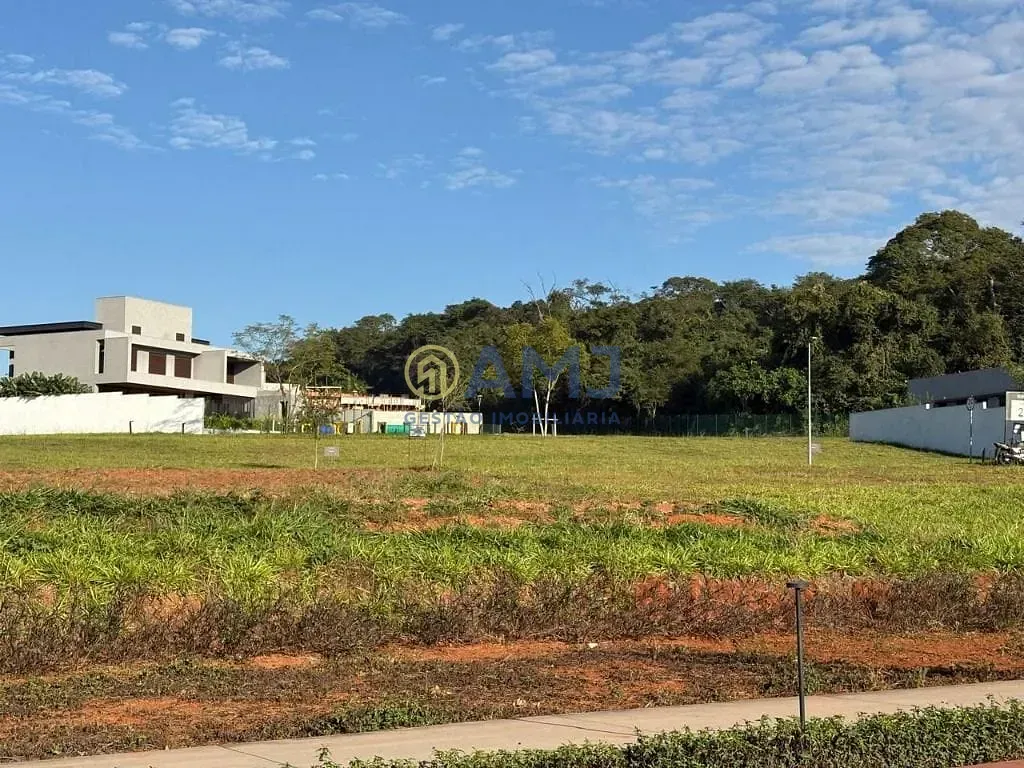 Imagem Lote Exclusivo à Venda no Plateau d'Or Privilege - 1ª Etapa | 736 m² | Fundo para Via Verde