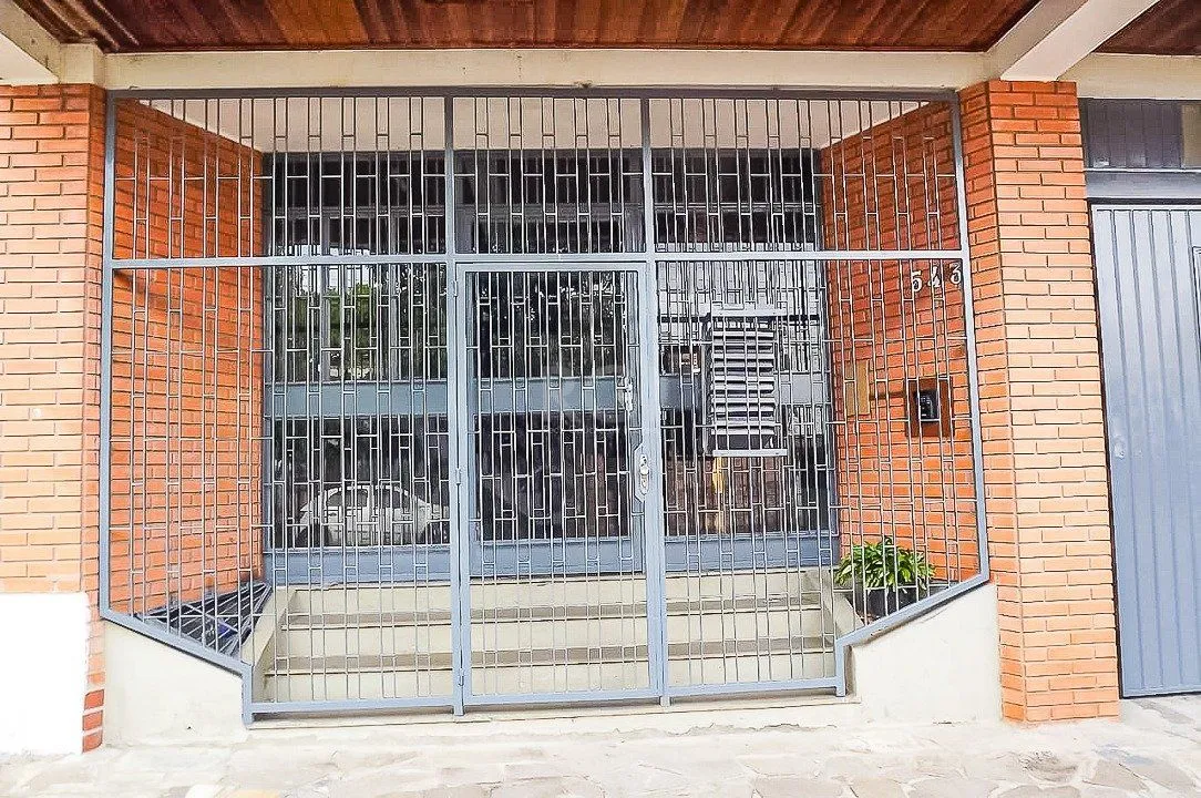 Imagem Cobertura para Venda - 203.74m², 3 dormitórios, 1 vaga - Cavalhada