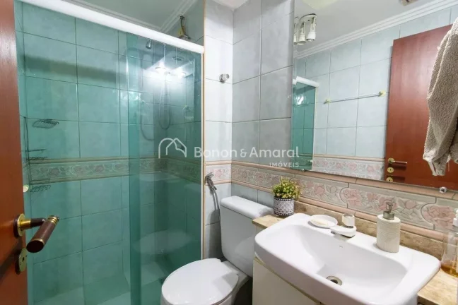 Imagem Localizado no charmoso bairro de Mansões Santo Antônio, este espaçoso apartamento de 80 metros qu...