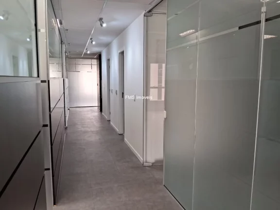 Imagem Conjunto comercial com 214m² próximo da Berrini.