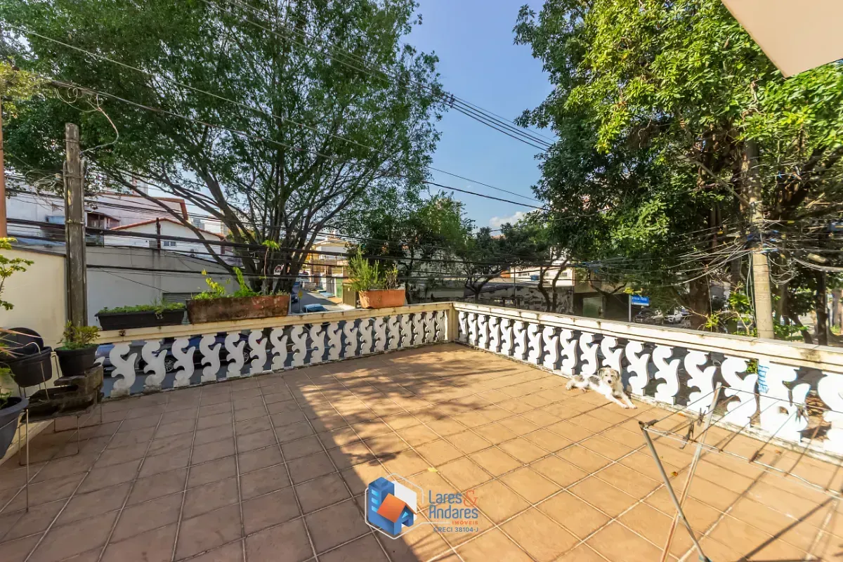 Imagem Sobrado para venda em São Judas com 4 quartos, sendo 1 suíte, 202m²