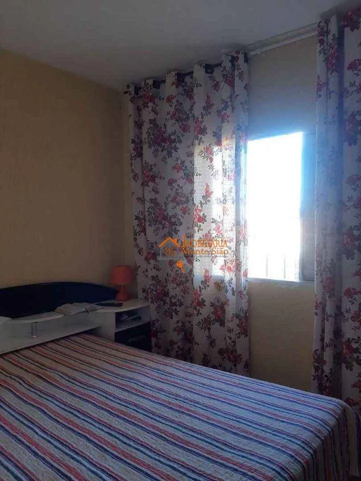 Imagem Sobrado com 4 dormitórios à venda, 125 m² por R$ 307.000,00 - Parque Santos Dumont - Guarulhos/SP