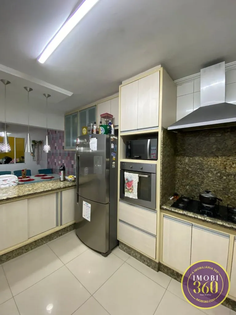 Imagem Oportunidade Imperdível na Rua Rodeio: Sua Casa dos Sonhos por R$ 932.000!