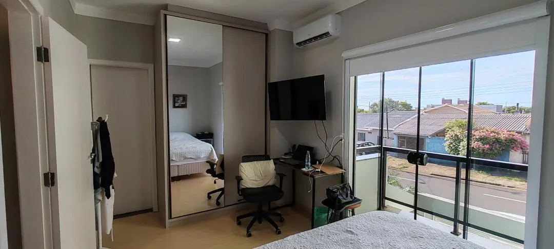 Imagem Sobrado mobiliado à venda em Cascavel, Coqueiral - 110.18m², suíte mais dois quartos, Churrasqueira, Portão eletrônico