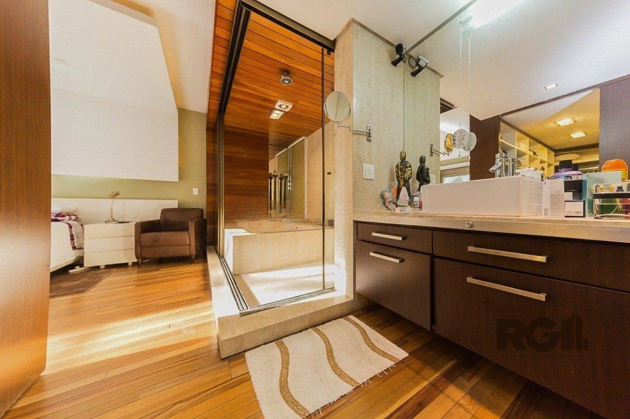 Imagem Apartamento para Venda - 156.76m², 3 dormitórios, sendo 3 suites, 3 vagas - Bela Vista