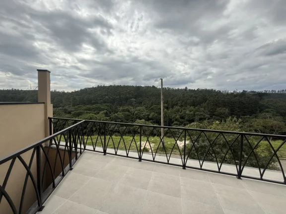 Imagem Casa de Esquina com Vista pra Mata - Portal dos Ipês