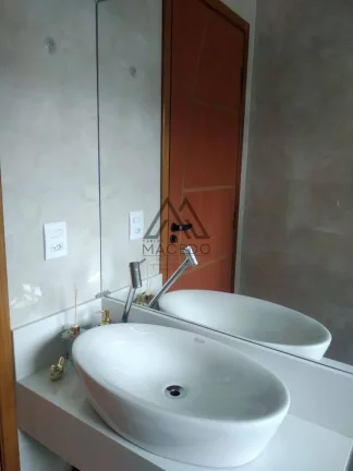 Imagem Casa com 4 suítes, mobiliada e com piscina aquecida no Ninho Verde II