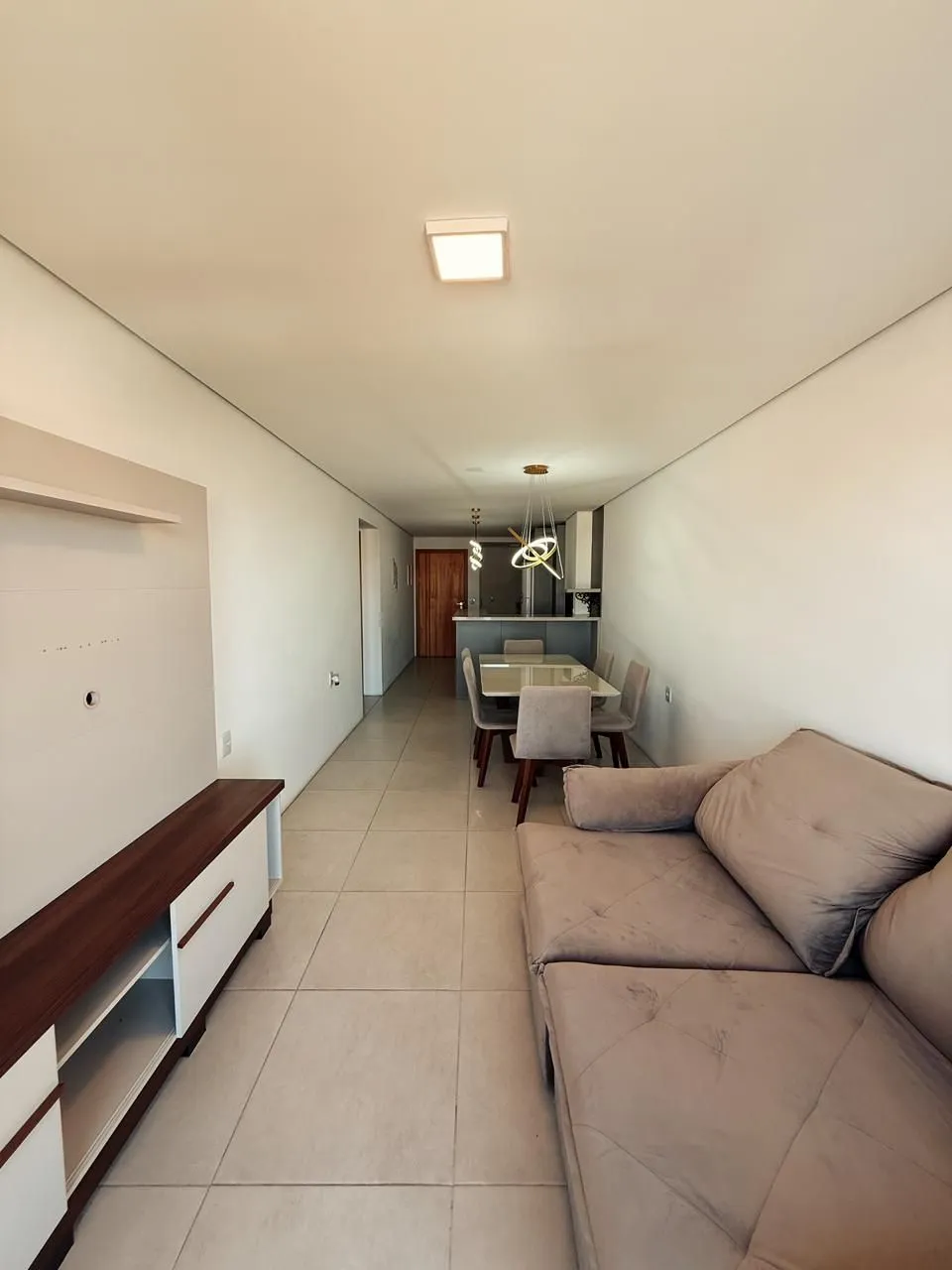 Imagem Apartamento à venda em Torres, Centro, com 2 quartos, 68.38m2