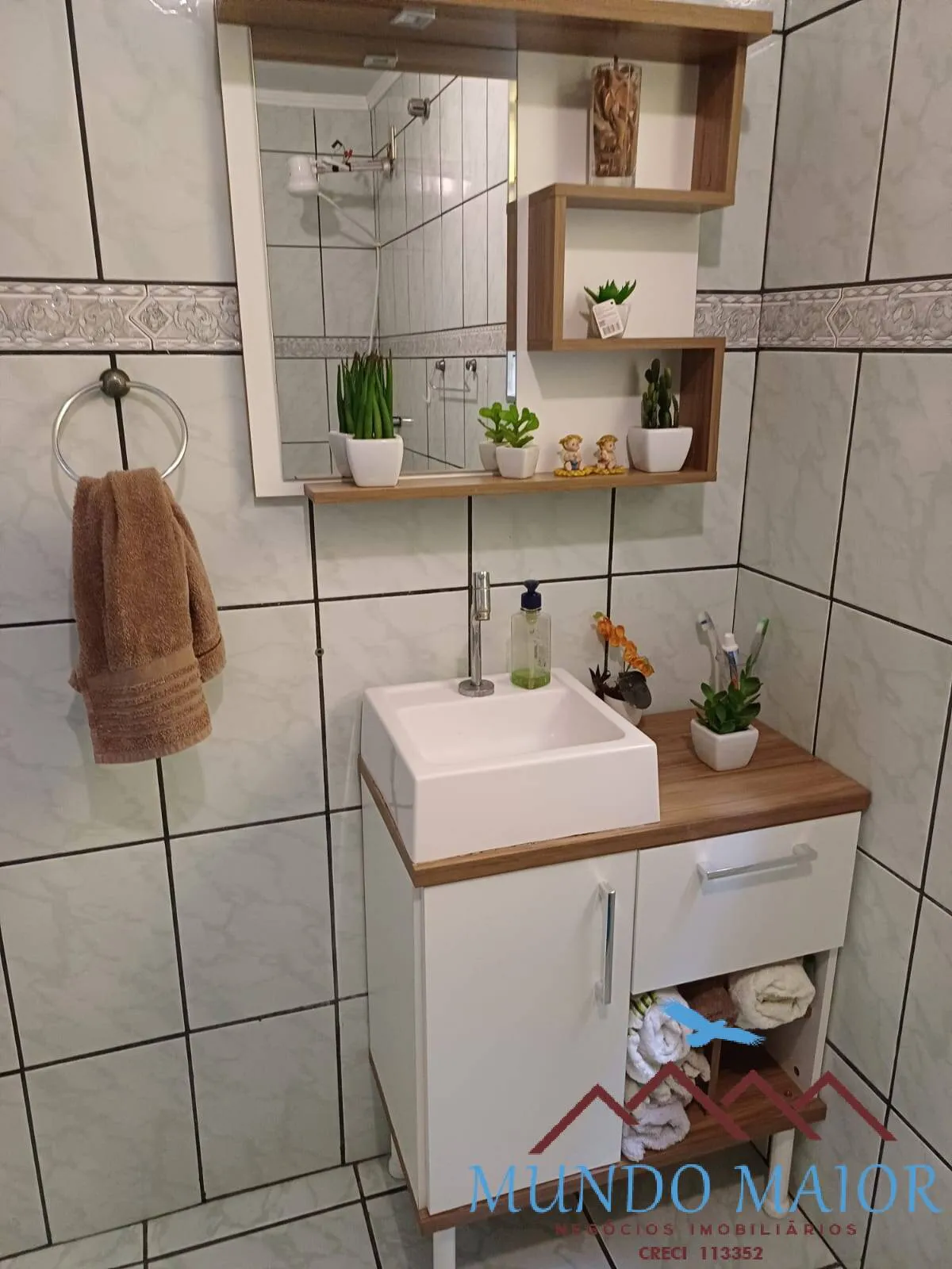 Imagem Casa 3 Dormitórios com Jardim de Inverno - 3 Min a Pé do Shopping Atrium!